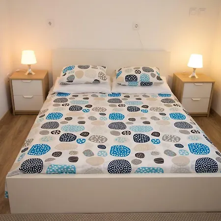 Apartamento Girasol Pula